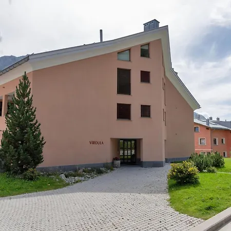 Chesa Viroula - * צואוץ