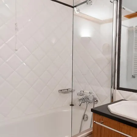 Appartement Chesa Viroula - *